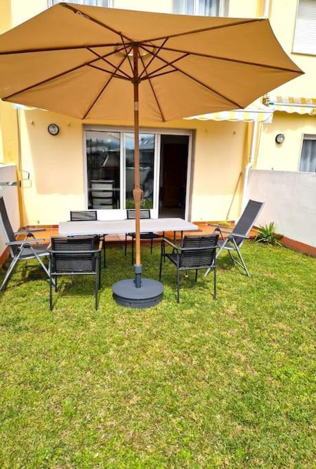 Villa Deluxe Playa Foz Luaran gambar